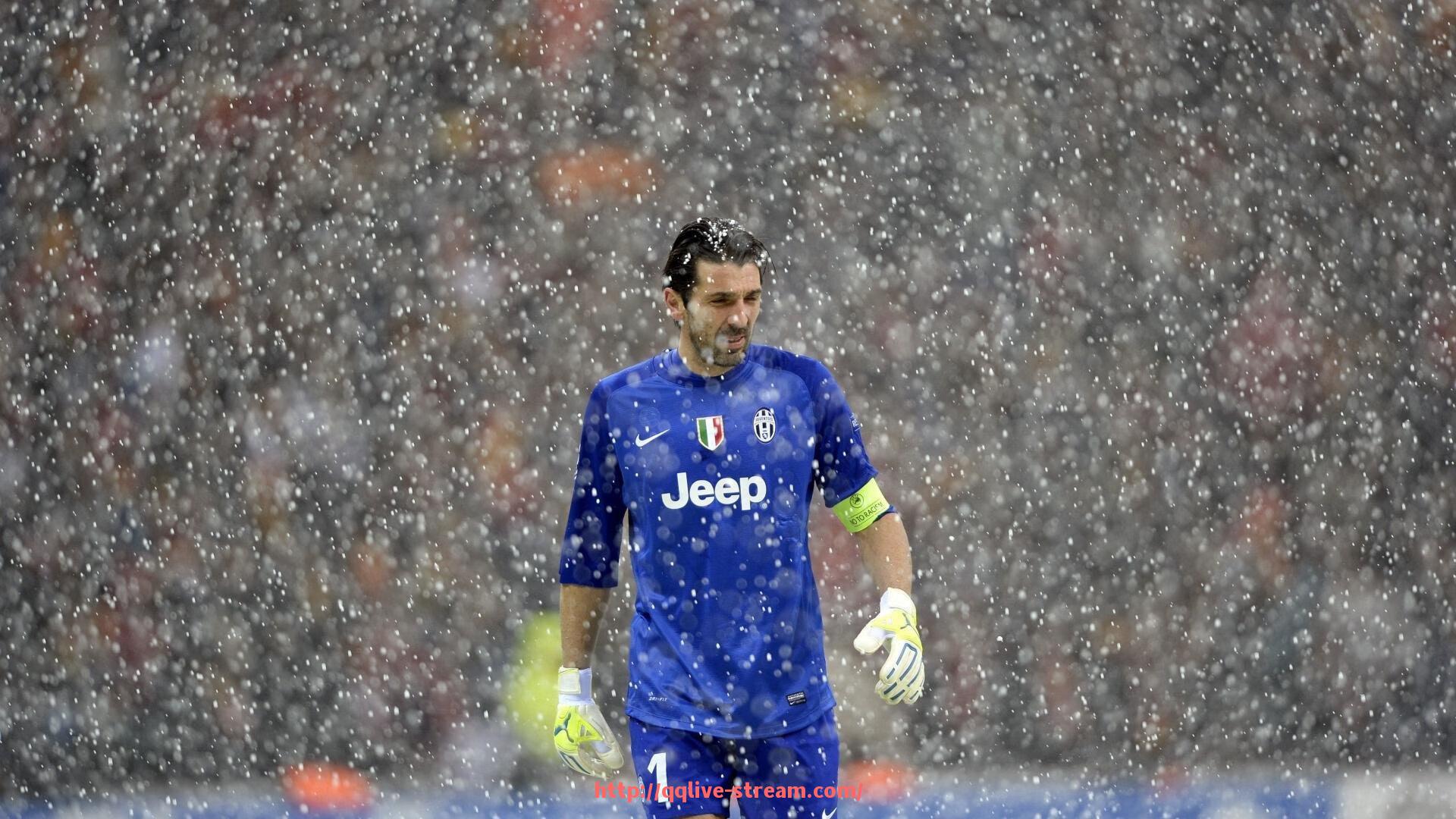 企鹅直播-世俱杯球鞋鞋底耐磨测试详解与品牌对比